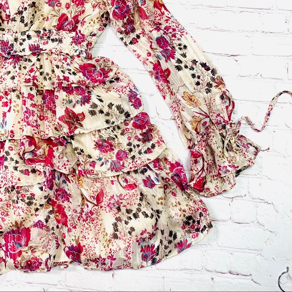 🚫KEEPING IT🚫🌺NWT🤩 |•FREE PEOPLE•| Size Small Flirty, Floral Dress🌺 - Picture 4 of 13